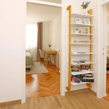 Two Bedroom Cozy Vimalu