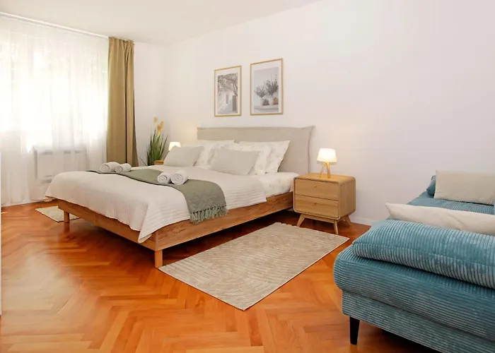 Two Bedroom Cozy Vimalu Apartman Split