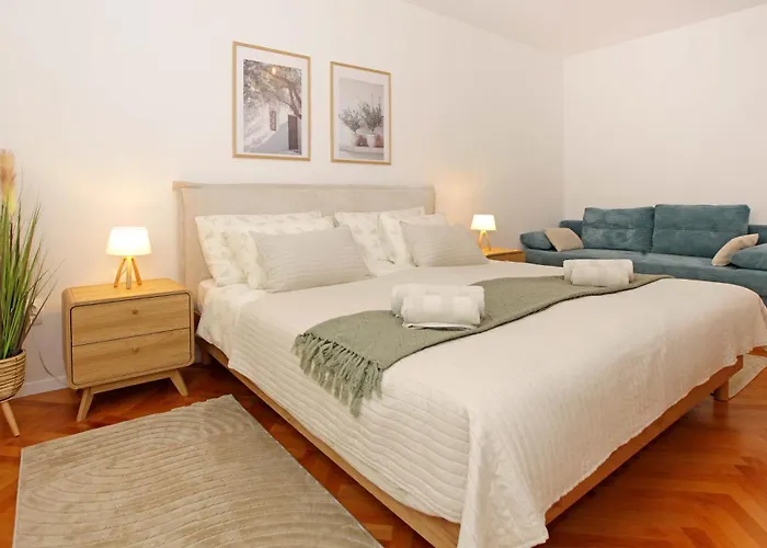 Two Bedroom Cozy Vimalu Split