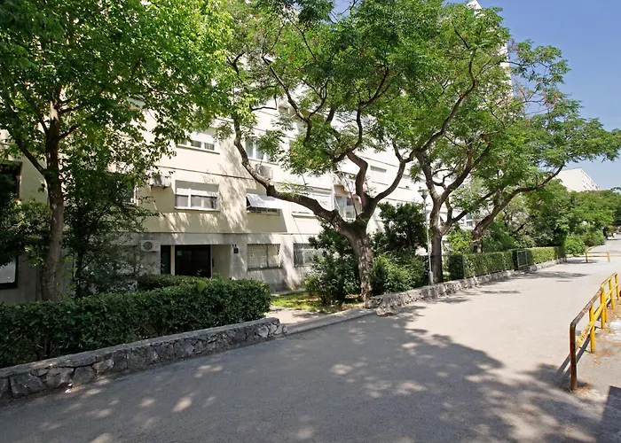 Two Bedroom Cozy Vimalu Apartman