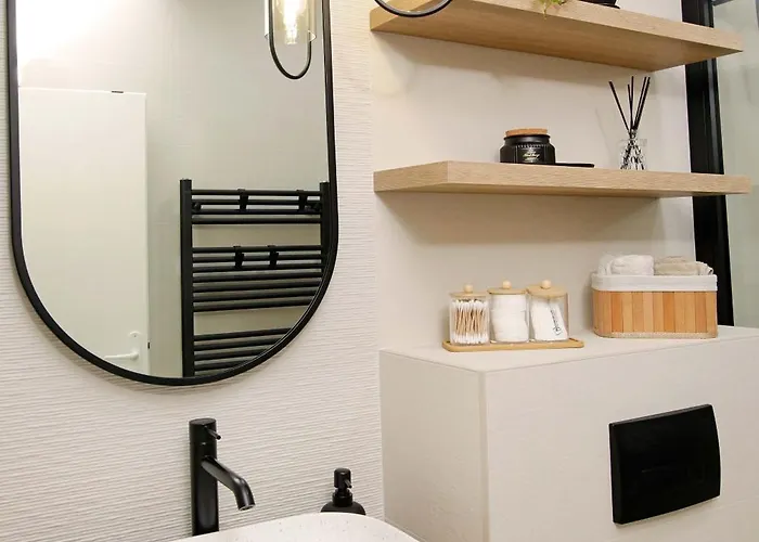 Two Bedroom Cozy Vimalu *